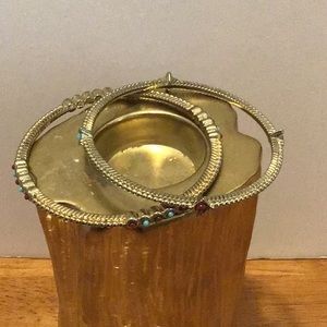 Pre-owned RJ Graziano 7” gold-tone bangle set.